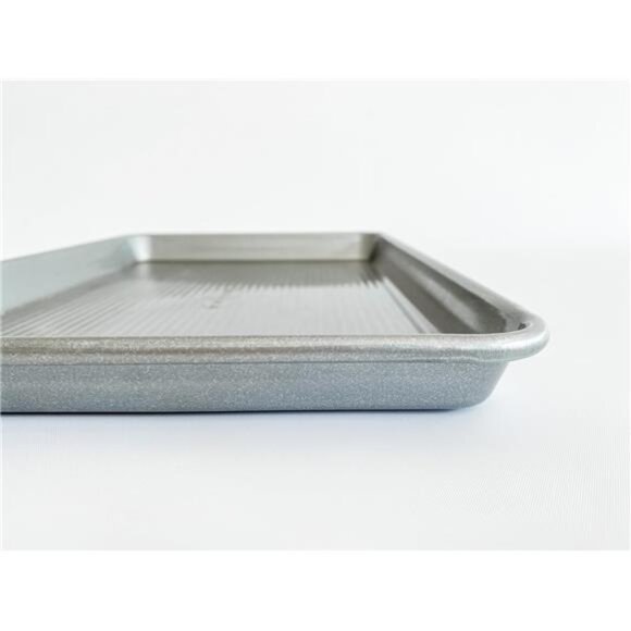 Pan Bakeware Half Sheet Pan, Warp Resistant Nonstick Baking Pan, Made inthe USA - Picture 2 of 7